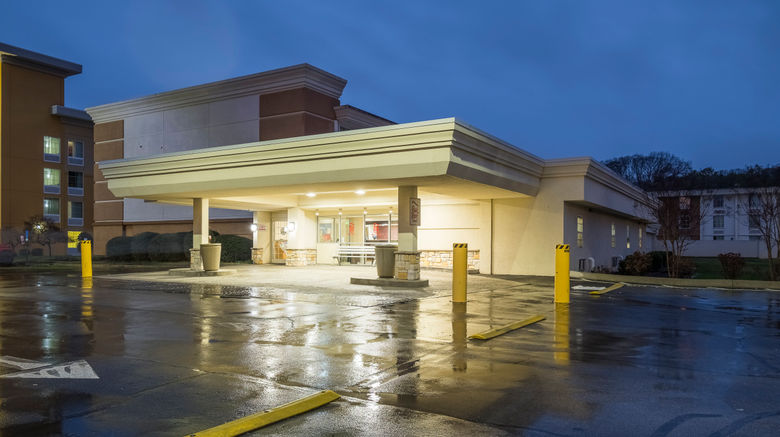 <b>Red Roof Inn Knoxville Central Papermill Exterior</b>. Images powered by <a href="https://www.leonardoworldwide.com/" title="Leonardo Worldwide" target="_blank">Leonardo</a>.
