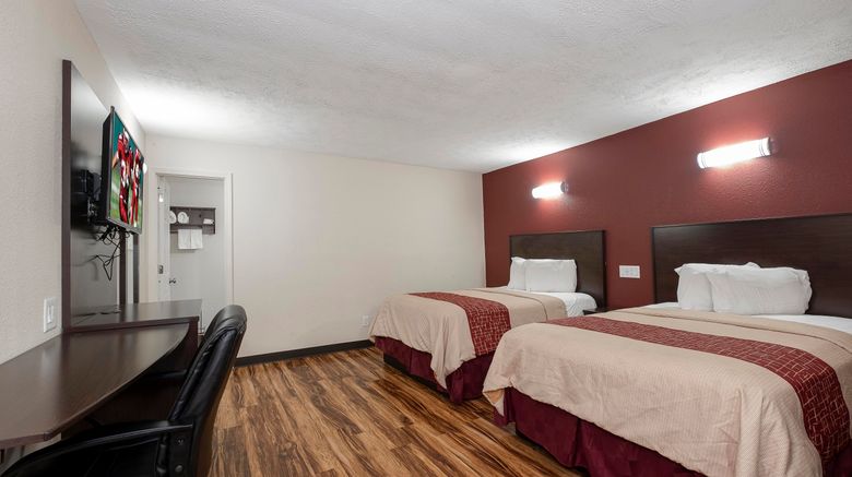 <b>Red Roof Inn Starkville - University Room</b>. Images powered by <a href="https://www.leonardoworldwide.com/" title="Leonardo Worldwide" target="_blank">Leonardo</a>.
