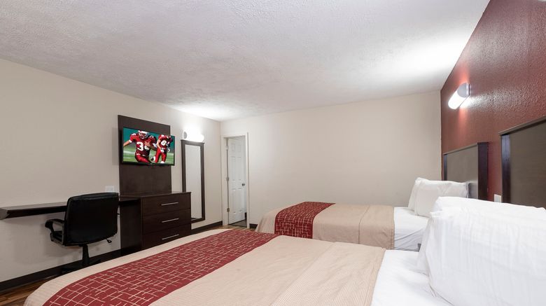 <b>Red Roof Inn Starkville - University Room</b>. Images powered by <a href="https://www.leonardoworldwide.com/" title="Leonardo Worldwide" target="_blank">Leonardo</a>.