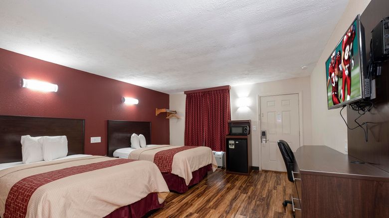 <b>Red Roof Inn Starkville - University Room</b>. Images powered by <a href="https://www.leonardoworldwide.com/" title="Leonardo Worldwide" target="_blank">Leonardo</a>.