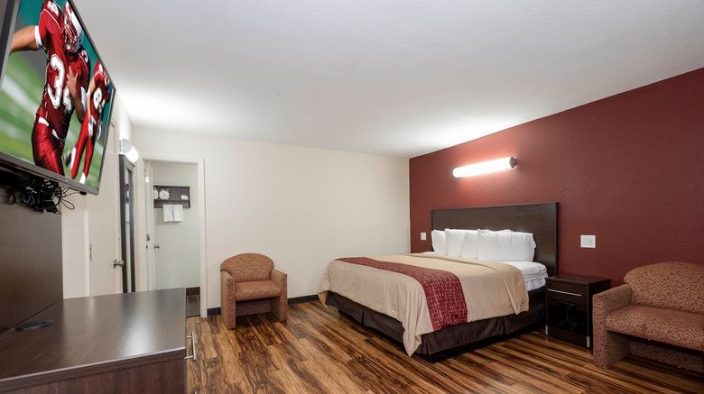 <b>Red Roof Inn Starkville - University Suite</b>. Images powered by <a href="https://www.leonardoworldwide.com/" title="Leonardo Worldwide" target="_blank">Leonardo</a>.