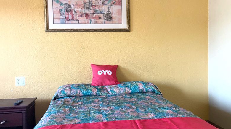 <b>OYO Superior Budget Inn Bartow Room</b>. Images powered by <a href="https://www.leonardoworldwide.com/" title="Leonardo Worldwide" target="_blank">Leonardo</a>.