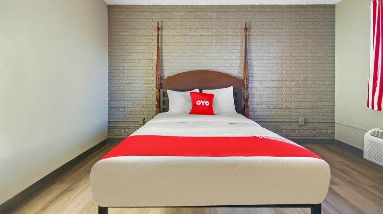 <b>OYO Hotel Petersburg VA I-95 & E Washing Room</b>. Images powered by <a href="https://www.leonardoworldwide.com/" title="Leonardo Worldwide" target="_blank">Leonardo</a>.