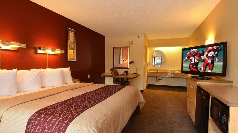 <b>Red Roof Inn San Antonio Airport Room</b>. Images powered by <a href="https://www.leonardoworldwide.com/" title="Leonardo Worldwide" target="_blank">Leonardo</a>.