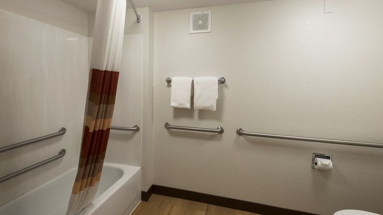 <b>Red Roof Inn San Antonio Airport Room</b>. Images powered by <a href="https://www.leonardoworldwide.com/" title="Leonardo Worldwide" target="_blank">Leonardo</a>.