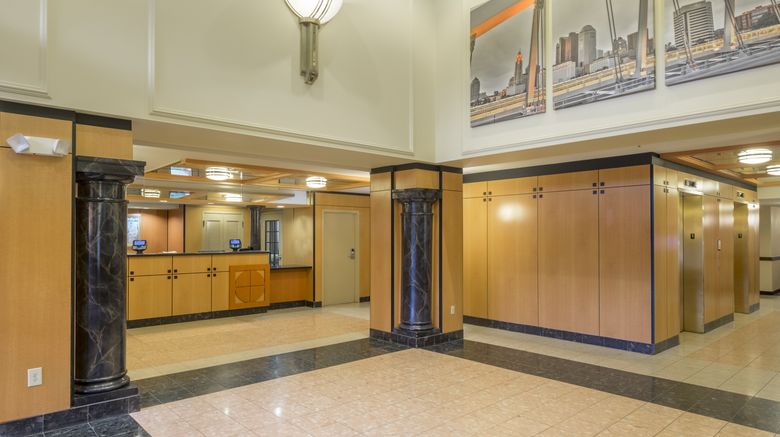 <b>Red Roof PLUS+ Columbus Downtown-Convent Lobby</b>. Images powered by <a href="https://www.leonardoworldwide.com/" title="Leonardo Worldwide" target="_blank">Leonardo</a>.