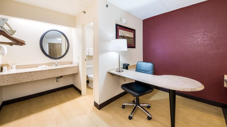<b>Red Roof Inn Laredo Room</b>. Images powered by <a href="https://www.leonardoworldwide.com/" title="Leonardo Worldwide" target="_blank">Leonardo</a>.