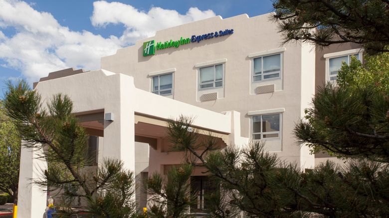<b>Holiday Inn Express & Suites Santa Fe Exterior</b>. Images powered by <a href="https://www.leonardoworldwide.com/" title="Leonardo Worldwide" target="_blank">Leonardo</a>.