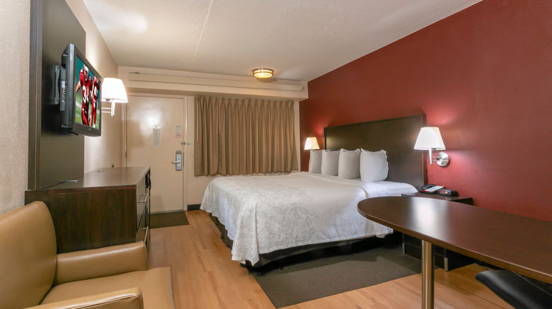 <b>Red Roof PLUS+ Washington DC - Rockville Room</b>. Images powered by <a href="https://www.leonardoworldwide.com/" title="Leonardo Worldwide" target="_blank">Leonardo</a>.