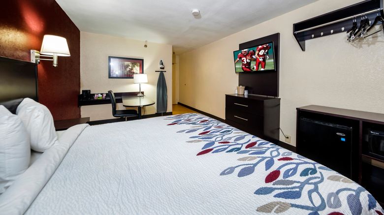 <b>Red Roof Inn Jacksonville - Cruise Port Room</b>. Images powered by <a href="https://www.leonardoworldwide.com/" title="Leonardo Worldwide" target="_blank">Leonardo</a>.