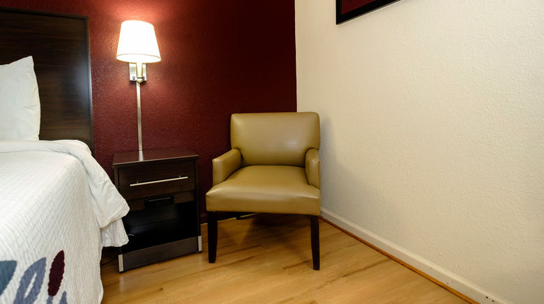 <b>Red Roof Inn Hillsville Room</b>. Images powered by <a href="https://www.leonardoworldwide.com/" title="Leonardo Worldwide" target="_blank">Leonardo</a>.