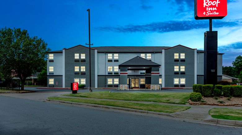 <b>Red Roof Inn & Suites Little Rock Exterior</b>. Images powered by <a href="https://www.leonardoworldwide.com/" title="Leonardo Worldwide" target="_blank">Leonardo</a>.