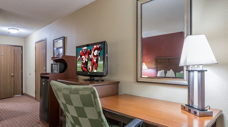 <b>Red Roof Inn & Suites Little Rock Room</b>. Images powered by <a href="https://www.leonardoworldwide.com/" title="Leonardo Worldwide" target="_blank">Leonardo</a>.