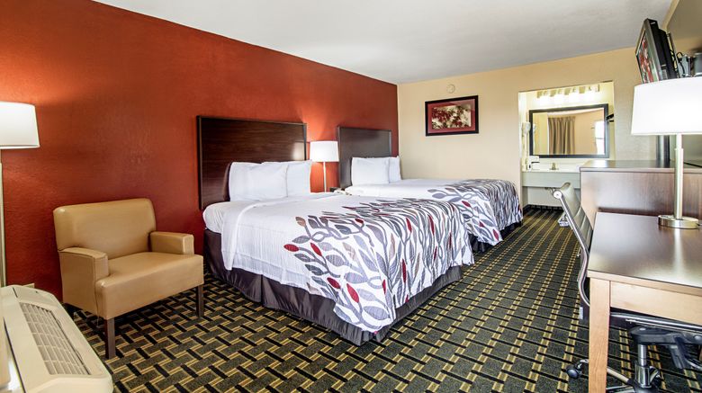 <b>Red Roof Inn & Suites Greenwood, SC Room</b>. Images powered by <a href="https://www.leonardoworldwide.com/" title="Leonardo Worldwide" target="_blank">Leonardo</a>.