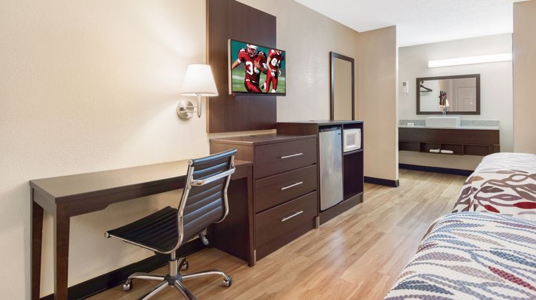 <b>Red Roof Inn Acworth - Emerson/LakePoint Room</b>. Images powered by <a href="https://www.leonardoworldwide.com/" title="Leonardo Worldwide" target="_blank">Leonardo</a>.