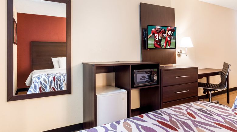 <b>Red Roof Inn Acworth - Emerson/LakePoint Room</b>. Images powered by <a href="https://www.leonardoworldwide.com/" title="Leonardo Worldwide" target="_blank">Leonardo</a>.