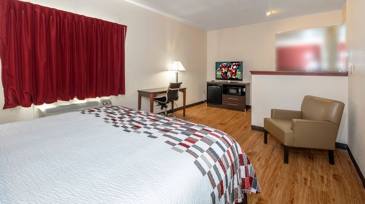 Red Roof Inn Hartselle Room
