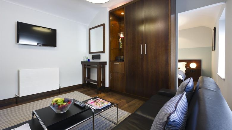 <b>Claremont Hotel Suite</b>. Images powered by <a href="https://www.leonardoworldwide.com/" title="Leonardo Worldwide" target="_blank">Leonardo</a>.