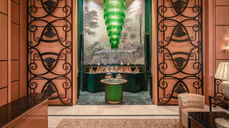 Four Seasons Hotel Cairo at Nile Plaza Lobby