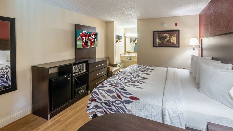 <b>Red Roof Inn Orlando South-Florida Mall Room</b>. Images powered by <a href="https://www.leonardoworldwide.com/" title="Leonardo Worldwide" target="_blank">Leonardo</a>.