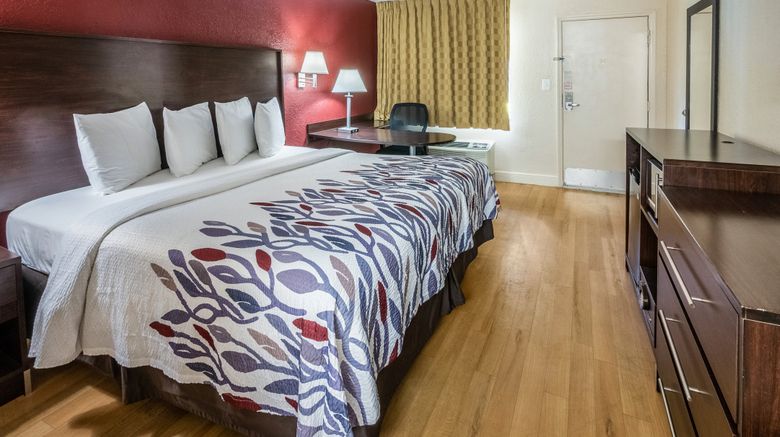 <b>Red Roof Inn Orlando South-Florida Mall Room</b>. Images powered by <a href="https://www.leonardoworldwide.com/" title="Leonardo Worldwide" target="_blank">Leonardo</a>.