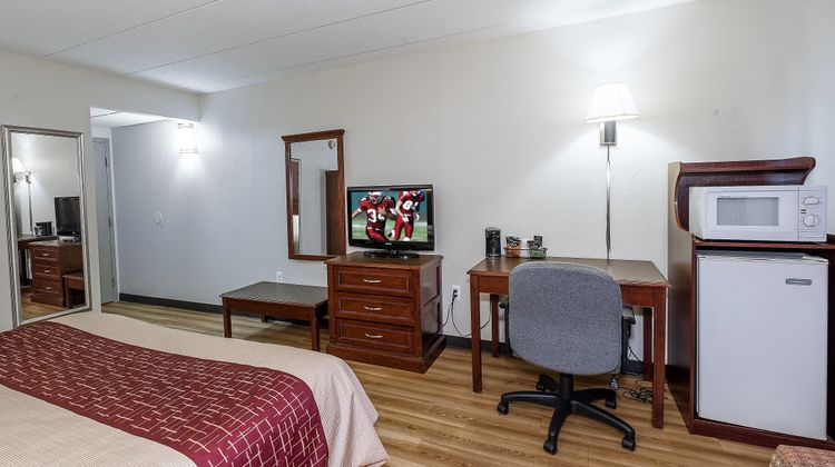 Red Roof Inn Hartford-Vernon Room