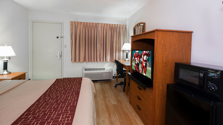 <b>Red Roof Inn Columbus NE Westerville Room</b>. Images powered by <a href="https://www.leonardoworldwide.com/" title="Leonardo Worldwide" target="_blank">Leonardo</a>.