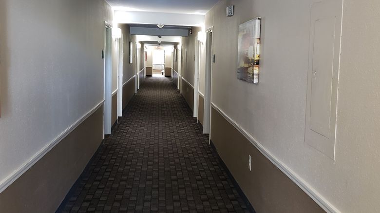 <b>Red Roof Inn Port Allen West LSU Stadium Lobby</b>. Images powered by <a href="https://www.leonardoworldwide.com/" title="Leonardo Worldwide" target="_blank">Leonardo</a>.