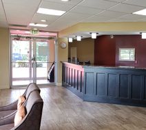 Red Roof Inn Port Allen West LSU Stadium Lobby