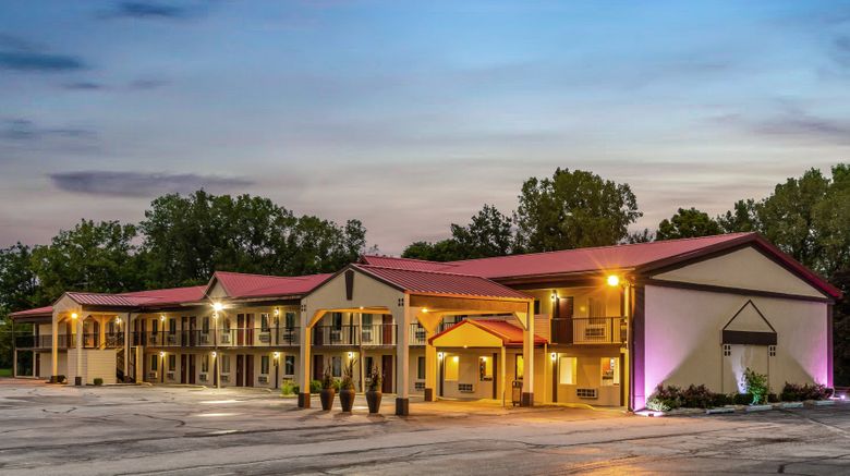 <b>Red Roof Inn Marion, IN Exterior</b>. Images powered by <a href="https://www.leonardoworldwide.com/" title="Leonardo Worldwide" target="_blank">Leonardo</a>.