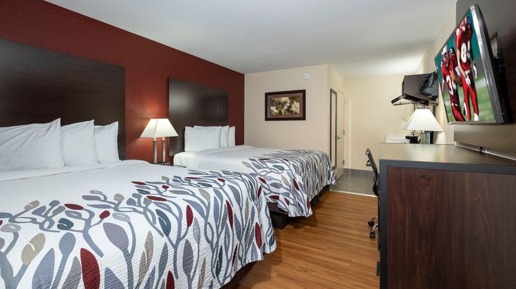 Red Roof Inn Freehold Room