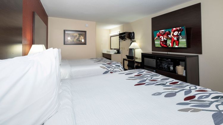 Red Roof Inn Freehold Room