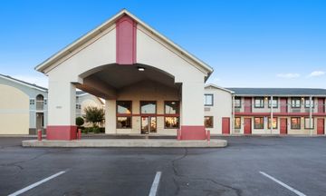 Red Roof Inn Oklahoma Airport – I-40