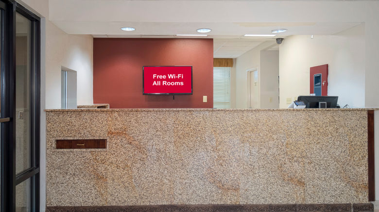 <b>Red Roof Inn Mobile North - Saraland Lobby</b>. Images powered by <a href="https://www.leonardoworldwide.com/" title="Leonardo Worldwide" target="_blank">Leonardo</a>.