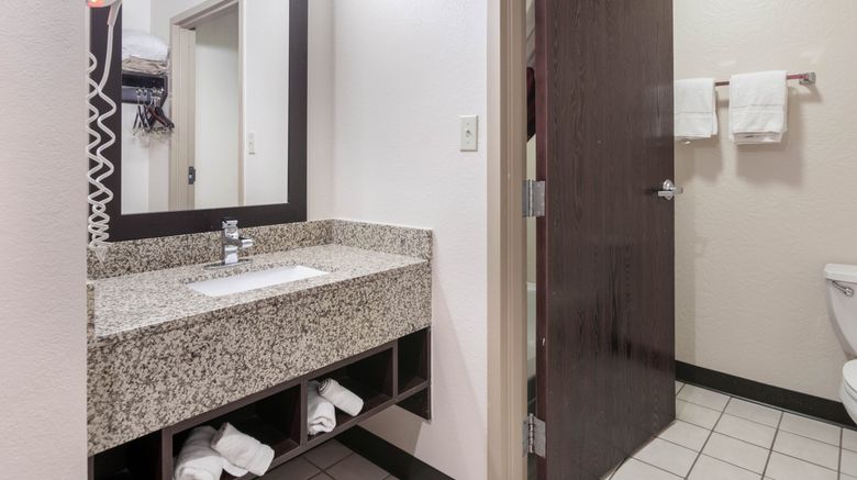 <b>Red Roof Inn Richmond, KY Room</b>. Images powered by <a href="https://www.leonardoworldwide.com/" title="Leonardo Worldwide" target="_blank">Leonardo</a>.