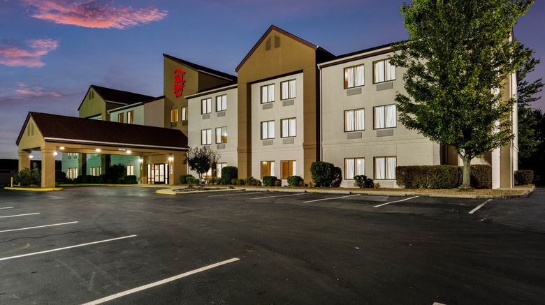 <b>Red Roof Inn Richmond, KY Exterior</b>. Images powered by <a href="https://www.leonardoworldwide.com/" title="Leonardo Worldwide" target="_blank">Leonardo</a>.