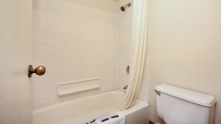 Red Roof Inn Lompoc Room
