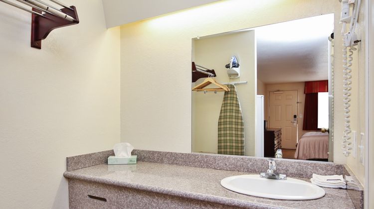 Red Roof Inn Lompoc Room