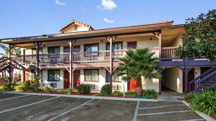 Red Roof Inn Lompoc Exterior