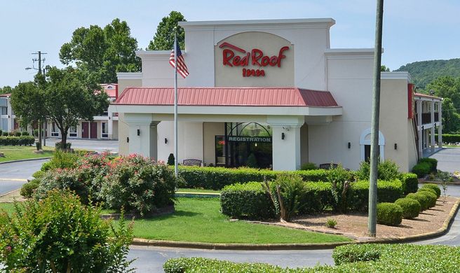 Red Roof Inn Dalton Exterior