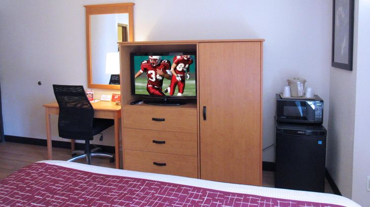 Red Roof Inn Fargo – 1-94/Medical Center Room