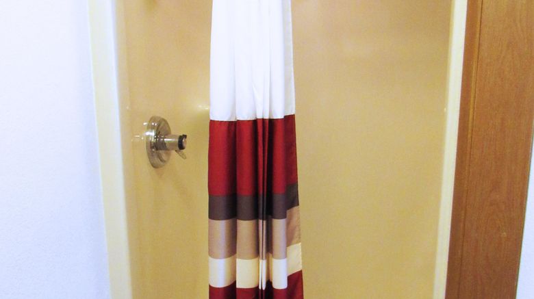 <b>Red Roof Inn Fargo – 1-94/Medical Center Room</b>. Images powered by <a href="https://www.leonardoworldwide.com/" title="Leonardo Worldwide" target="_blank">Leonardo</a>.