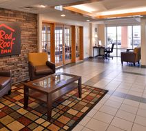 Red Roof Inn Clyde Lobby