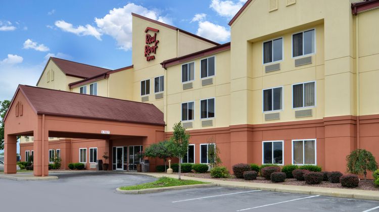 Red Roof Inn Clyde Exterior