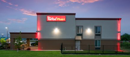 Red Roof PLUS+ Fort Worth - Burleson Exterior