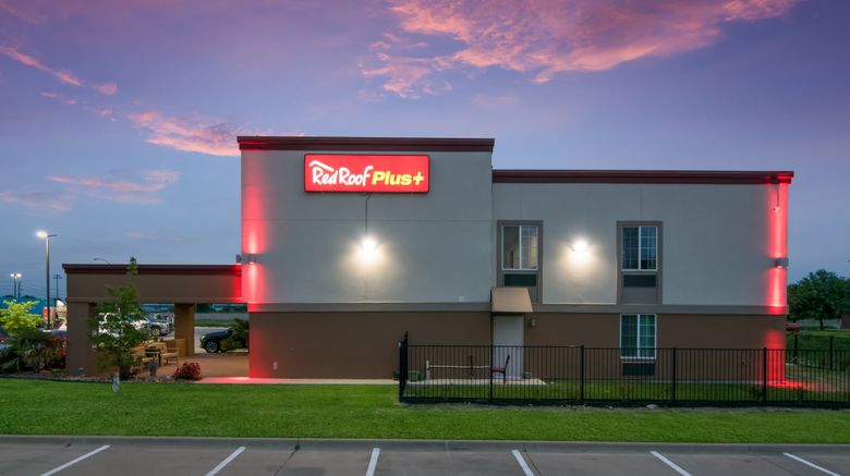<b>Red Roof PLUS+ Fort Worth - Burleson Exterior</b>. Images powered by <a href="https://www.leonardoworldwide.com/" title="Leonardo Worldwide" target="_blank">Leonardo</a>.
