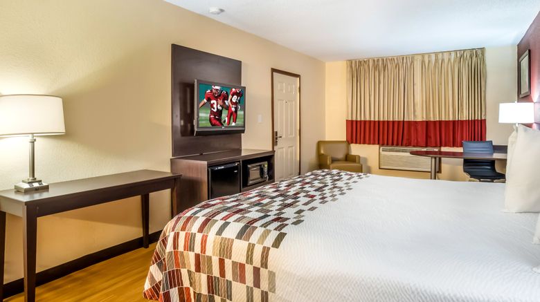 <b>Red Roof Inn Chicago - Alsip Room</b>. Images powered by <a href="https://www.leonardoworldwide.com/" title="Leonardo Worldwide" target="_blank">Leonardo</a>.