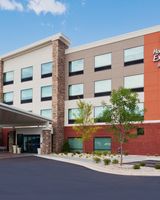 Holiday Inn Express & Stes Fayetteville