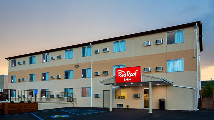 Red Roof Inn Cameron Exterior