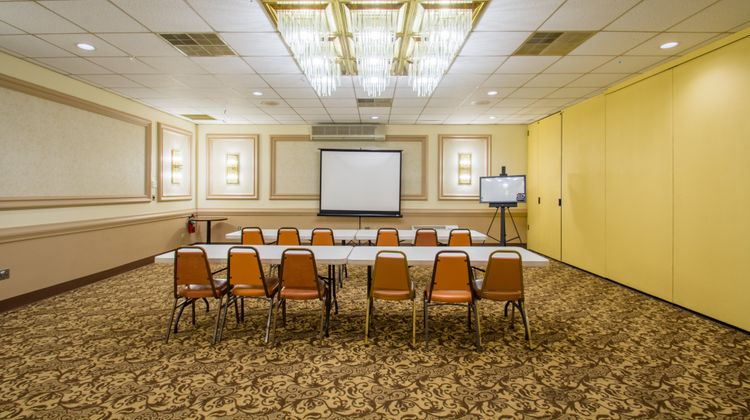Red Roof Inn Batavia Meeting